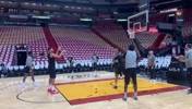左右今年NBA战局？？字母哥战热火G4将会复出，赛前练习罚球